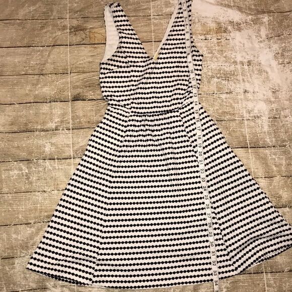 Anthro | Maeve Cut Out Textured Dress - Picture 8 of 9